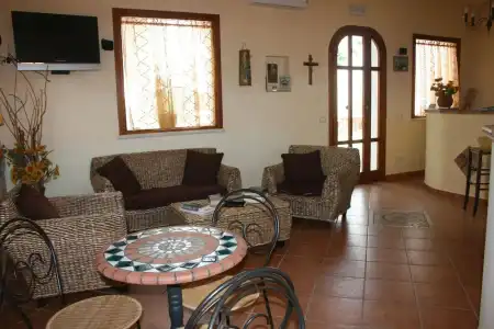 & Residence Il Cortile - 11