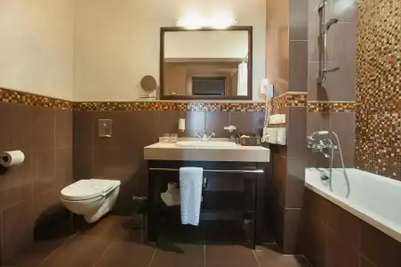 Tsunami Spa - 68