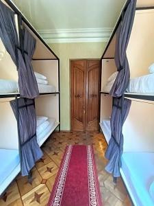 Karvi Hostel & Suites - 84
