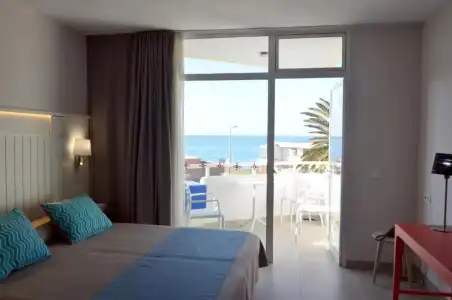 Veril Playa Apartments - 46