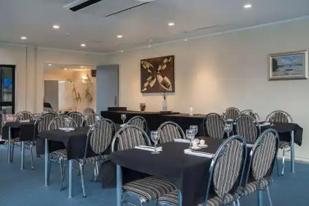 Best Western Ellerslie International - 30