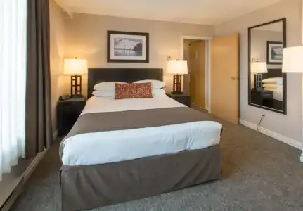 Embassy Inn - 63