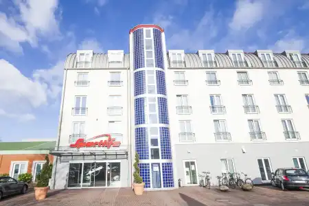 Garner Elmshorn by IHG - 1