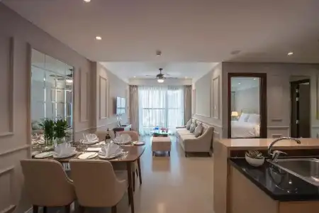 Altara Suites Da Nang by AHG - 11