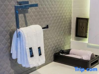 @T Boutique - 148
