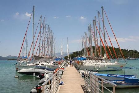 Athos - 12