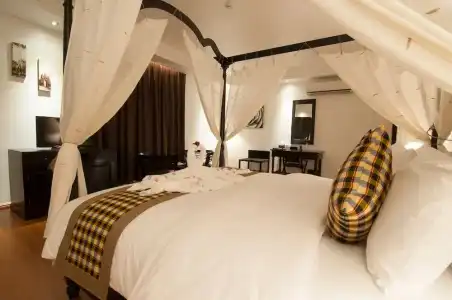 La Rose Suites - 140