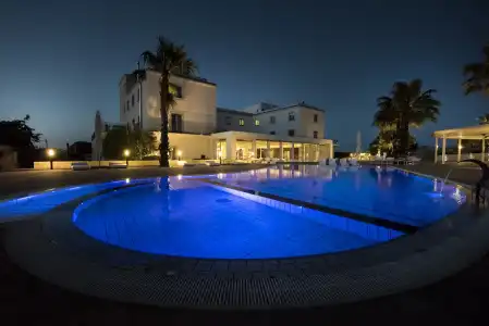 Pietre Nere Resort - 18