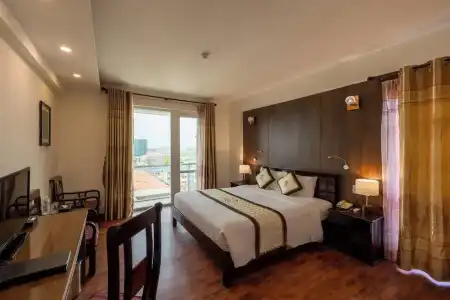 Midtown Hue - 81