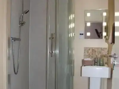Elgano Guest House - 29