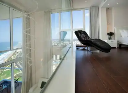 Island Luxurious Suites - 25