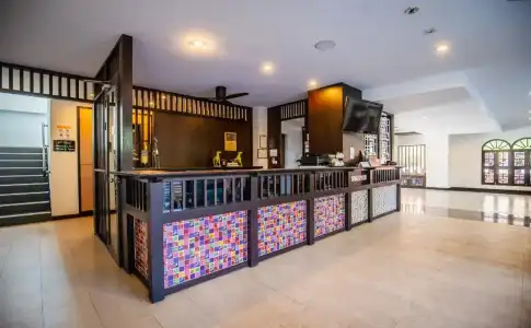 Ratana Chalong - 30