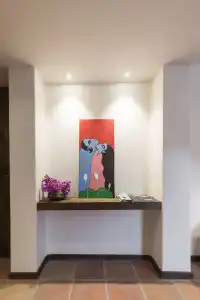 Roadhouse, Thamel, Kathmandu- Contemporary Boutique - 12