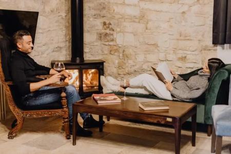 Oinou Strata - Adults Only - 81