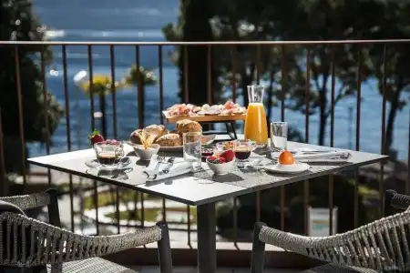 & LOUNGE LAGO MAGGIORE - 13