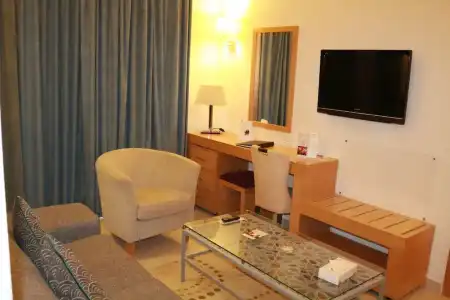 Ramada Resort by Wyndham Dead Sea - 60