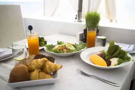 Aava Resort And Spa - 8