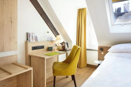 PLATZHIRSCH ZÜRICH- Downtown Boutique & Sushi Lounge - 50