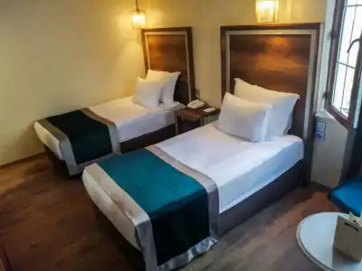 The Life & Spa - 10