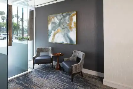 Courtyard by Marriott Los Angeles LAX/Century Boulevard - 7