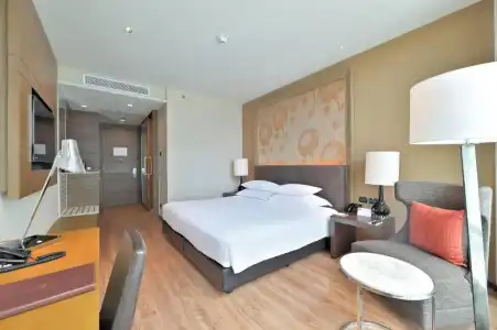 Eastin Grand Sathorn - 35