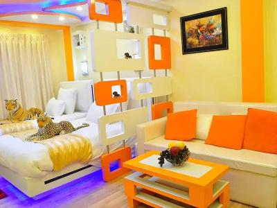 Royal Penguin Boutique & Spa - 126