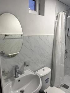 Family Guest House & Hostel - 56