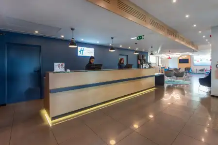Holiday Inn Express Lisbon Airport by IHG - 1
