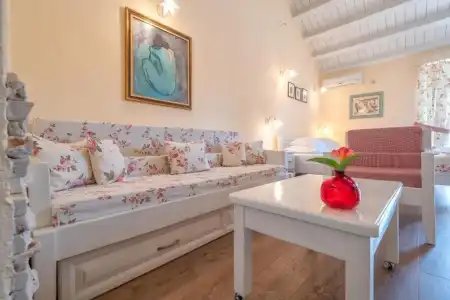 Marinero Apartments - 305