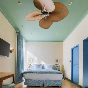 Hôtel Amista Marseille (ancien Hôtel Saint-Louis Vieux Port) - 141