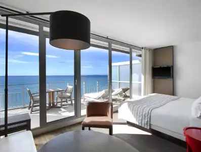Le Meridien - 6