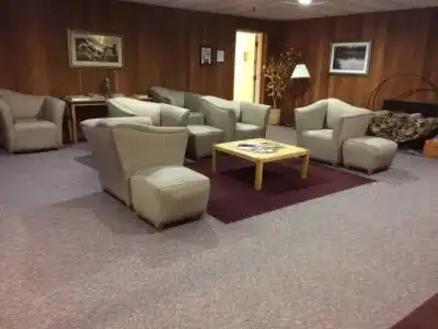 Forest Glen Inn - 3