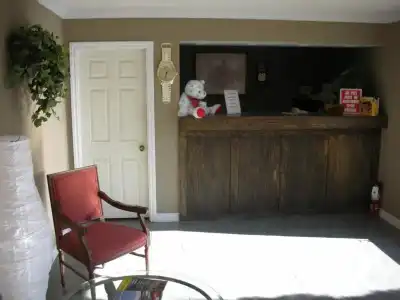 Cache Creek Inn - 16
