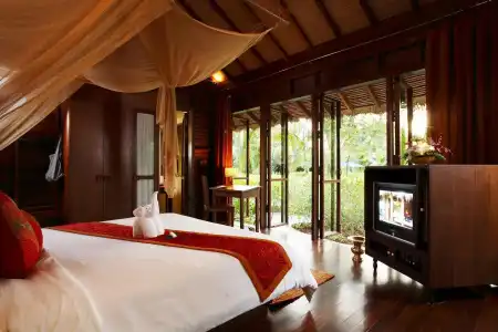OUTRIGGER Phi Phi Island Resort - 2