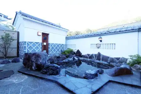 Yanagiya - 18
