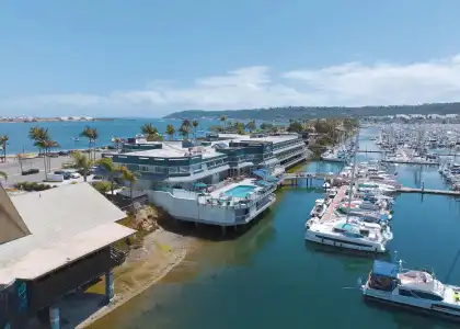 Bay Club & Marina - 22