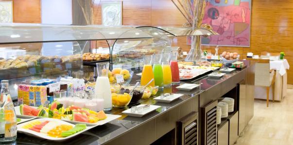 NH Barcelona Eixample - 13