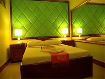 Sky Park Guesthouse - 36