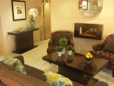 Quality Inn - 11