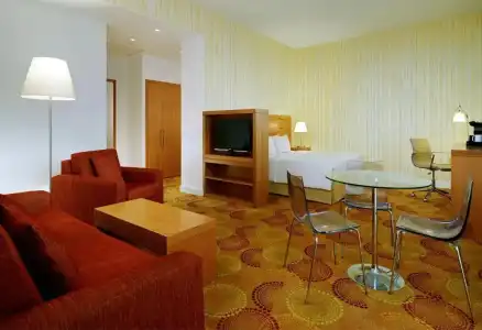 Courtyard by Marriott Budapest City Center - 61
