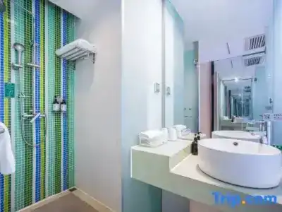 Shangshui Trends (Dashadong subway station Huangpu East Road Guangzhou) - 48