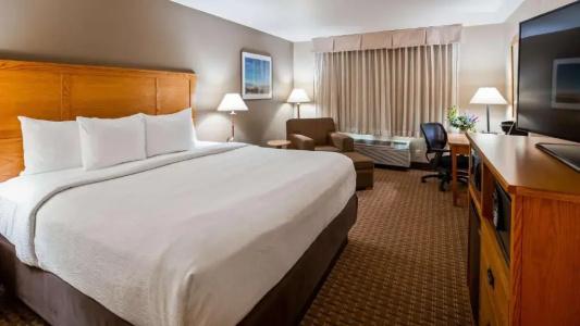 Best Western Plus GranTree Inn - 63