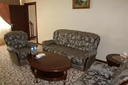 Zargaron Plaza - 133