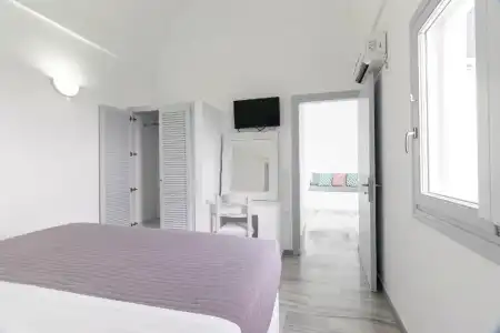 Phaos Santorini Suites - 175