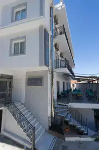 San Nectarios - 42
