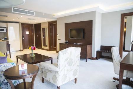 Grand Aras & Suites - 109