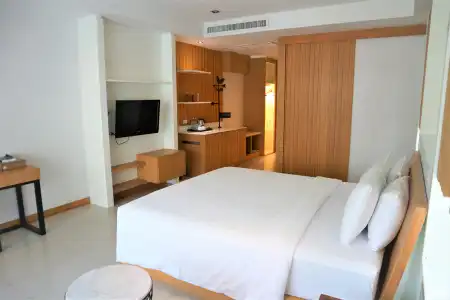 Welcome World Beachfront Resort - 5