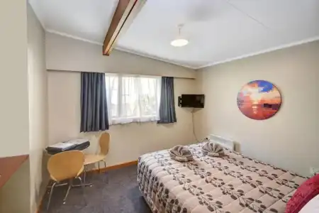 Garden Motel - 68