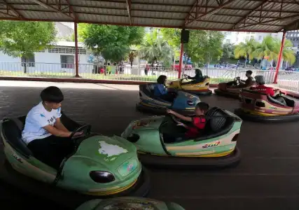 Homestay Bayou Lagoon Park Resort - 32