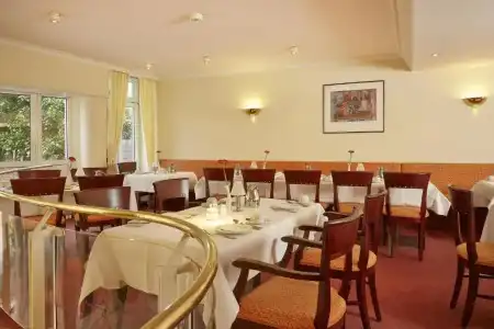 H+ Herzog Widukind Stade - 20